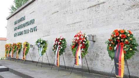 Commemorating German Resistance Fighters