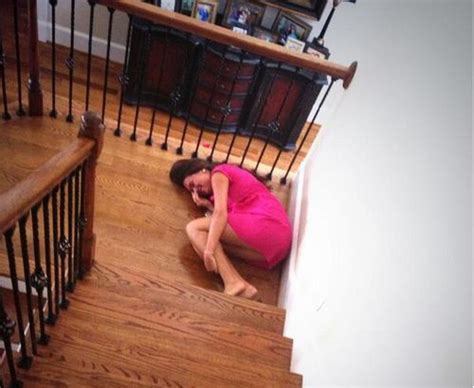 teenagers are obsessed with tweeting photos of each other falling down the stairs stairs