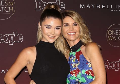 Lori Loughlin Once Asked Olivia Jade Why Did I Pay All This Money For