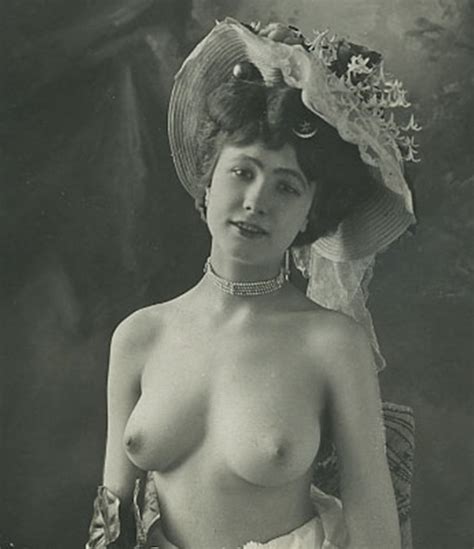 Evelyn Nesbit Topless With Hat Gorgeous Bubblesboone