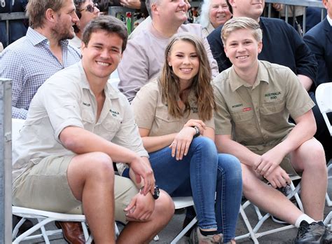 Ms yeow and mr chung also trawled through more than 32,000 photos of mr. Bindi Irwin's Brother Robert to Walk Her Down the Aisle at ...