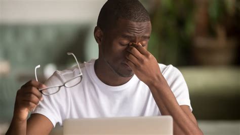Screen Fatigue Is Real Heres How To Keep Tired Eyes At Bay Huffpost