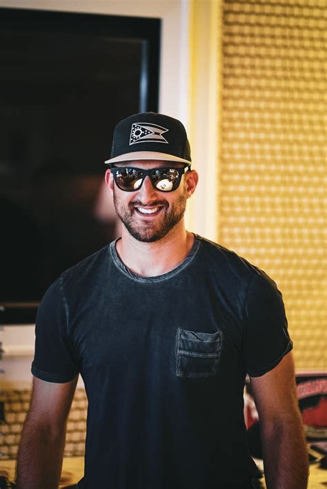 Columbus blue jackets | (nick foligno) has been acquired from the ottawa senators for marc methot. Nick Foligno from the Columbus Blue Jackets rocking some ...