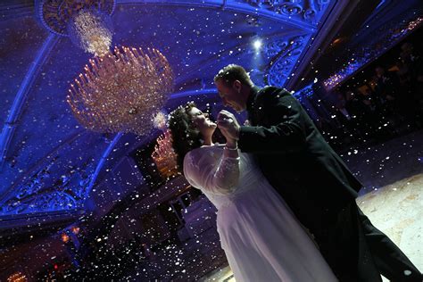 5 Things You Can Only Do At A Winter Wedding Bridalguide