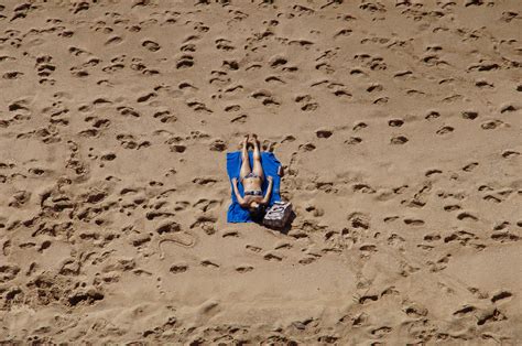 50 Beautiful Sunbathing Photos · Pexels · Free Stock Photos