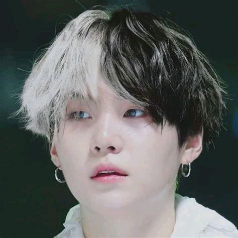Pin By Hằng Phạm On Suga Bts Hairstyle White Hair Highlights White