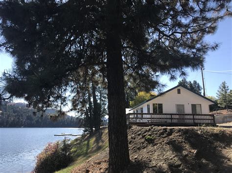 You could hear a wolf in the evening. Cabins | Tiffany's Resort
