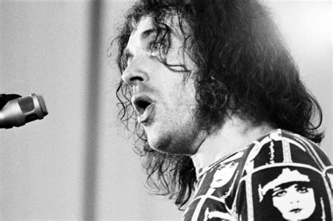 Joe Cocker English Blues Rock Great Has Died At Age 70