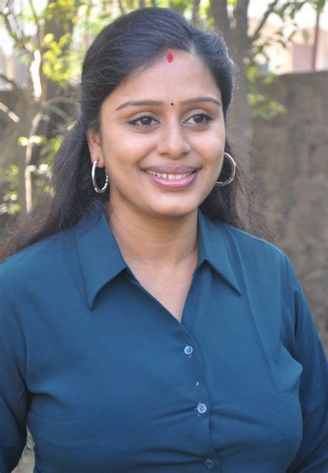 Malayalam Film Actress And News Tamil Serial Actress