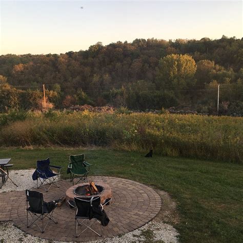 For those seeking adventure, most of the hotels, cabins and vacation homes that are close to mountains are north, south and west of big bear lake. BEAR CREEK CABINS - Campground Reviews (Highlandville, IA ...