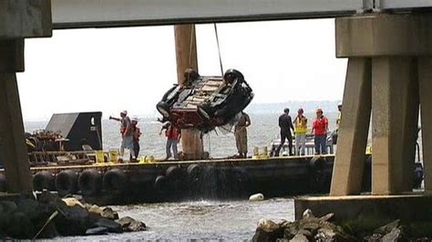 Driver Survives 40 Foot Fall Off Bridge On Air Videos Fox News