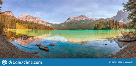 Panoramic View Of Emerald Lakeyoho National Parkbritish Columbia