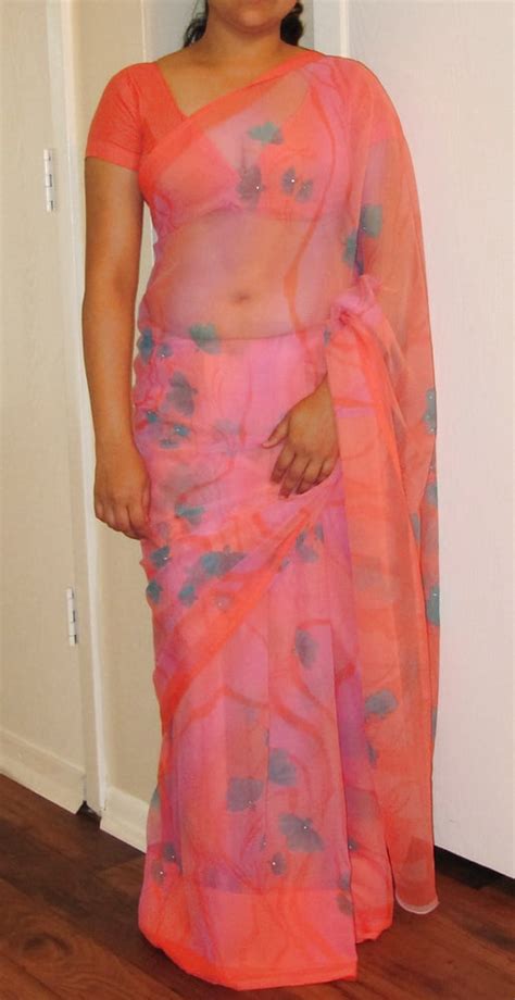 Sexy Indian Aunty Saree Boobs Show Pics Xhamster