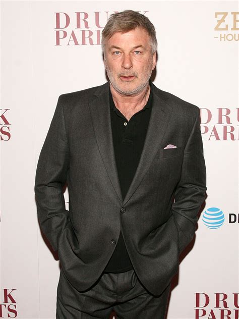 Alec Baldwin Charged With Involuntary Manslaughter For Rust Shooting Big World Tale