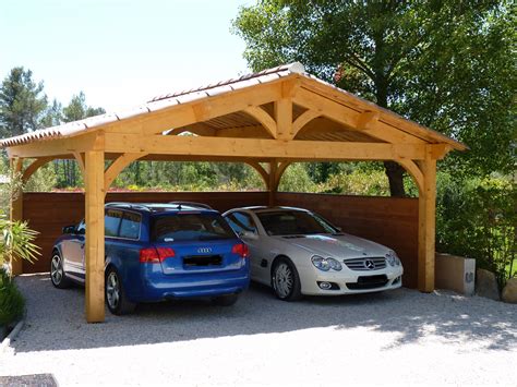 Superbe Abri Voiture Déco Charpente De Forme 2 Pentes En Bois épicéa