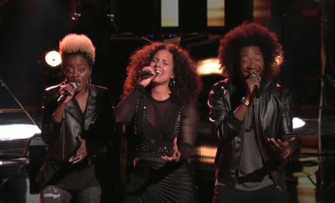 Watch Alicia Keys Performs On The Voice That Grape Juice