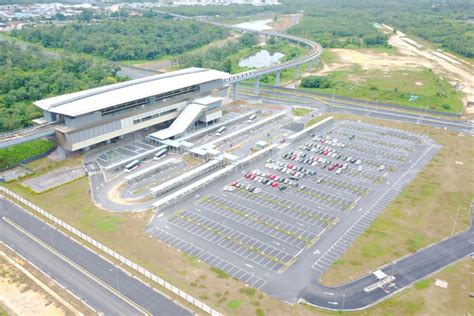 .(formerly known as federal furniture holdings (m) berhad) is today a company listed on bursa malaysia and is malaysia's premier furniture manufacturing the company occupies leading positions in the various segments of the malaysian furniture industry through its three main operating divisions WCT Holdings Berhad