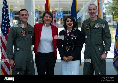 Retired Us Marine Corps Lt Col Amy Mcgrath Second From The Left