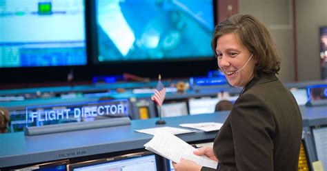 Nasa Appoints Its First Female Chief Flight Director Nasa Article Of The Week Space Flight