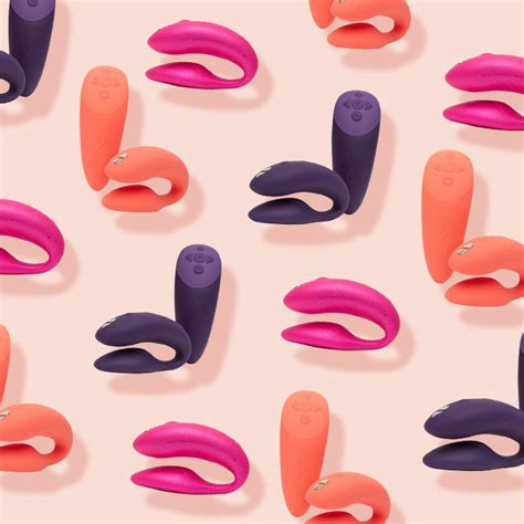 Why The We Vibe Chorus Is The Best Couples Sex Toy The Everygirl