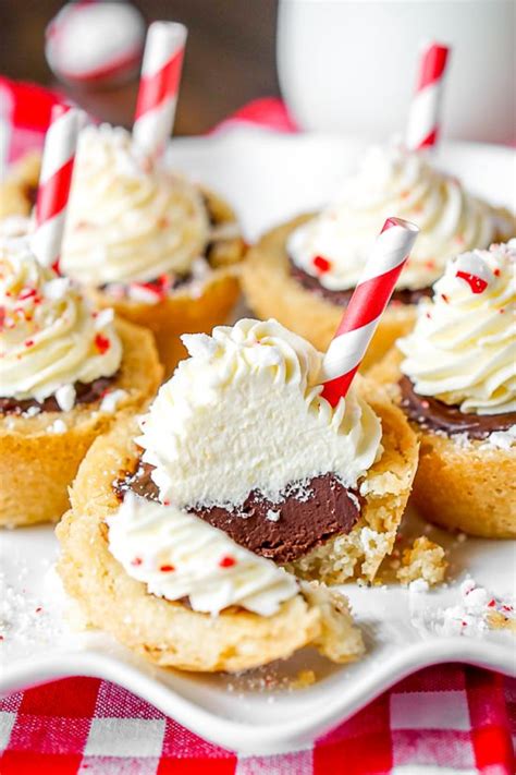 Peppermint Hot Chocolate Cookie Cups The Love Nerds