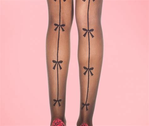 50s back seam bow tights in black