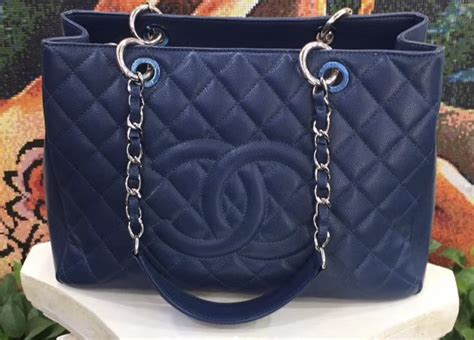 Authentic Chanel Quilted Caviar Gst Grand Shopping Tote Bag Blue Shw