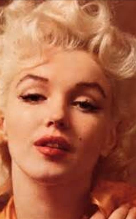 Beauty Marks Marilyn Monroe Photos Marilyn Monroe Hair Marilyn