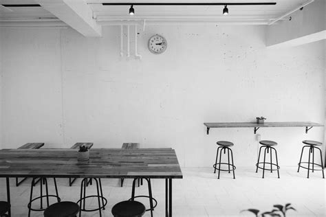7 Times Tokyo Cafés Perfected Minimalism Cafe Design Cafe Concept