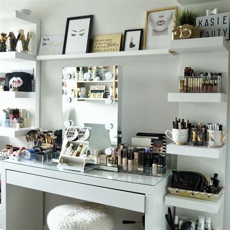 36 Great Ideas Bedroom Ideas For Makeup Storage
