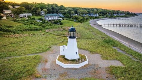 Discover The Many Islands Of Narragansett Bay