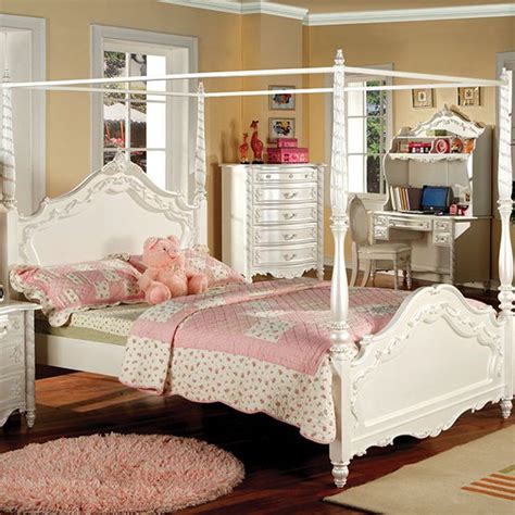 Victorian Style Traditional Wooden Twin Bed White