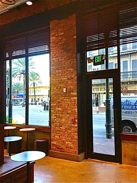 Thin Brick Veneer Wall Starbucks New Orleans Exposed Brick Walls