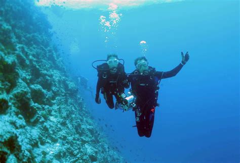 Padi adventures in diving rus (курс padi adventures in diving). Cave-diving experts feel the ripples of the Thailand rescue — a rise in demand - Chicago Tribune