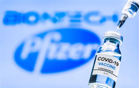 Call your doctor for medical advice about side effects. People who have severe Covid vaccine side effects from ...