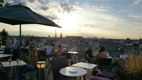 Le 43 Cocktail Bar Lun Des Meilleurs Rooftop De Paris Homaigod