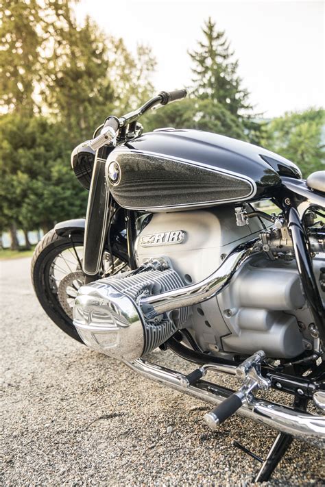 Bmw r18 and bmw r18/2 are 2 concept motorcycles incorporating the new 1.8l boxer engine. BMW Motorrad Concept R18 will make its world debut at 2019 Concorso d'Eleganza Villa d'Este