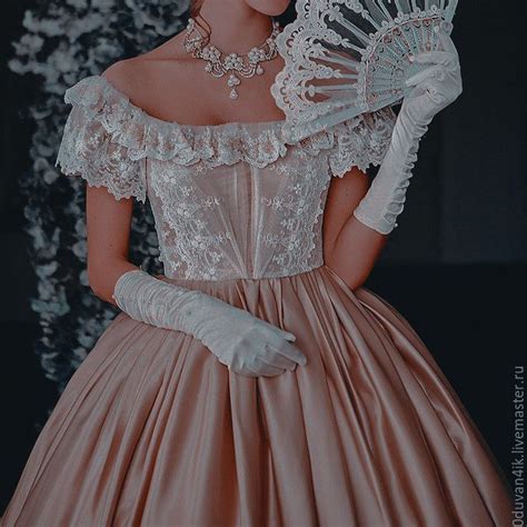 Pin By Marina On Old Timey Romance Aesthetic Dress Royal Dresses