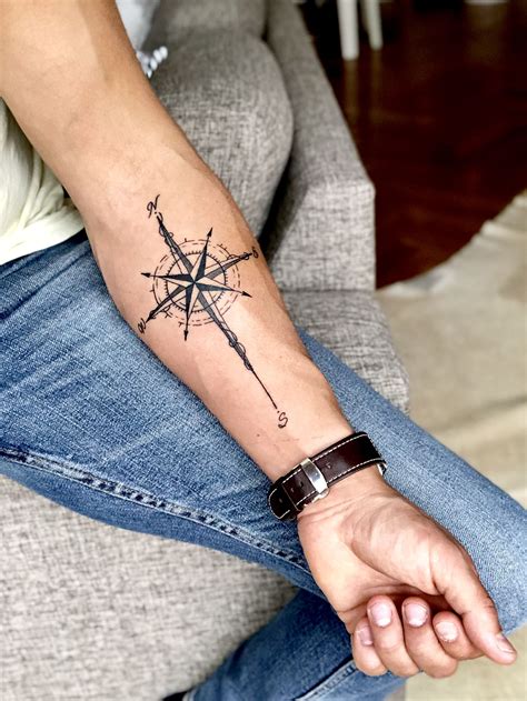 Compass Tattoos Arm Cool Forearm Tattoos Arrow Tattoos Finger