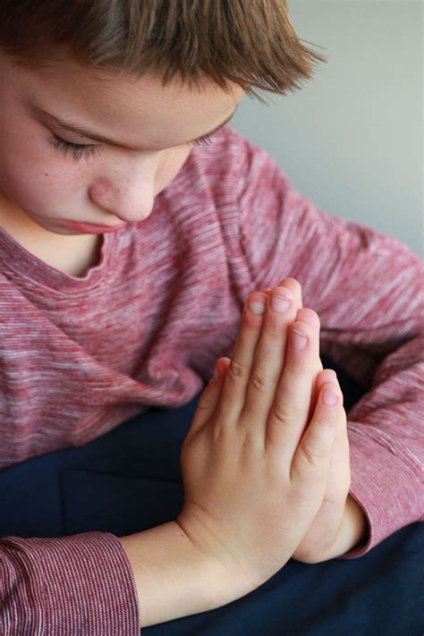 How To Make Prayer Meaningful For Young Kids The Many Little Joys