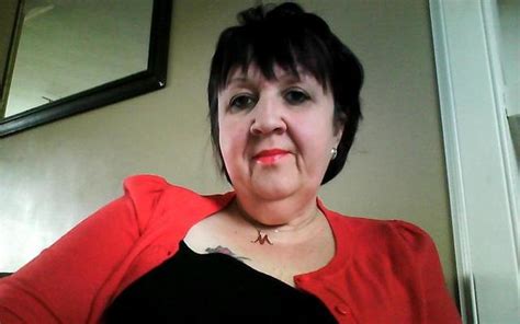 Conve E From Glasgow Is A Local Granny Looking For Casual Sex