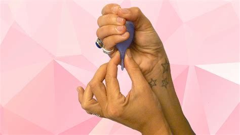 We did not find results for: How to use the stem during menstrual cup removal? // My ...