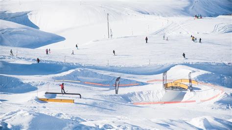 Les Crosets Champoussin Val DIlliez Station De Ski Suisse