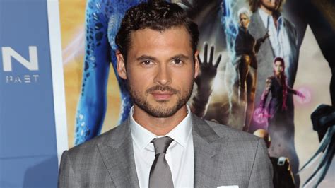 X Men And Cleaning Lady Star Adan Canto Dies At 42 Looper Trendradars