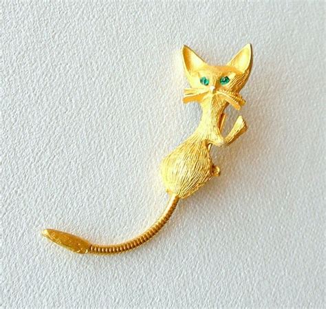Vintage Kitty Cat Pin Brooch Green Rhinestone Eyes And Movable