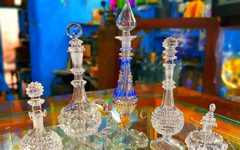 Saily Glass Enterprises In Camp Offers Some Unique Glassware Ting Options Whatshot Pune