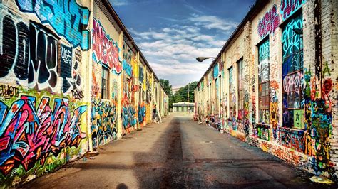 Bus barn theater los altos, ca. Graffiti Alley | Public art expo GRTC Bus Barns - Richmond ...