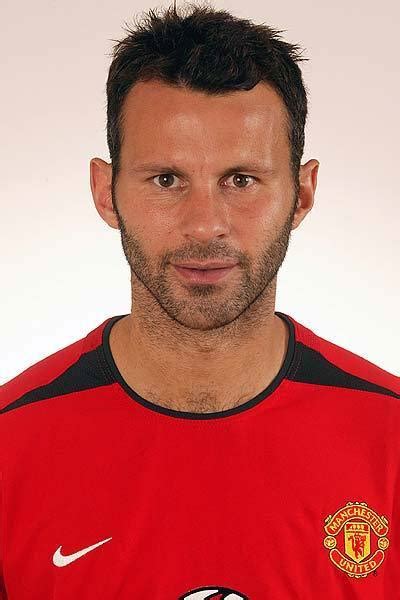 Ryan giggs for me is one of the best players in the world. Ryan Giggs - Ryan Giggs Photo (12791906) - Fanpop