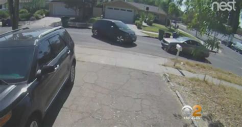 Frightening Road Rage Caught On Tape As Man Follows Woman Home Cbs Los Angeles
