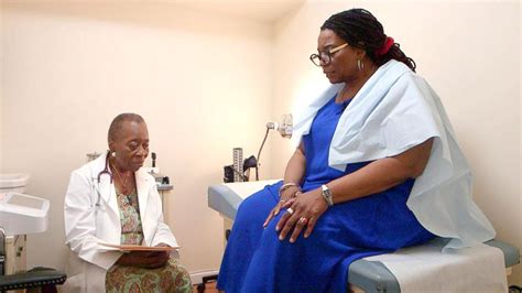 Inspiring 92 Year Old Doctor Treats Hundreds Of Patients Each Year And
